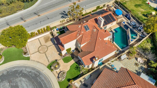 Building Photo - 4542 Skidmore Ct