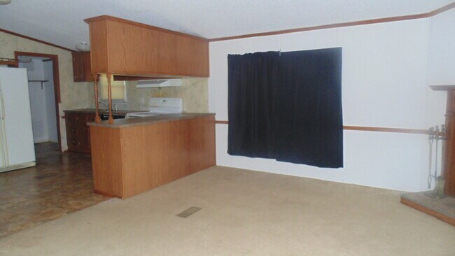 Building Photo - 1430 Hammerhill Rd
