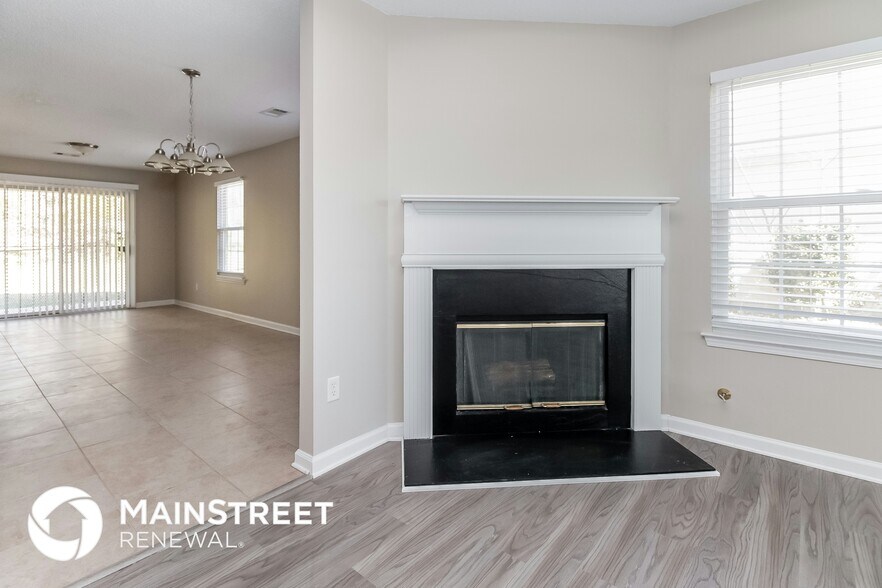 Building Photo - 3560 Brookstone Way