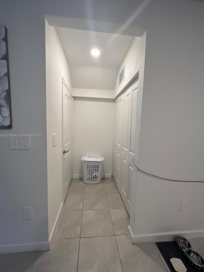 Building Photo - 24687 SW 119th Pl