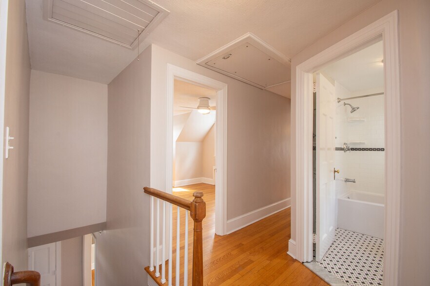 Building Photo - 135 Brunswick Ave