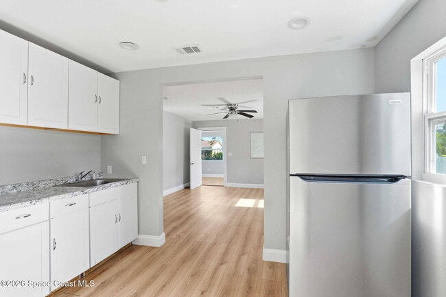 Building Photo - 1610 Craig Ave