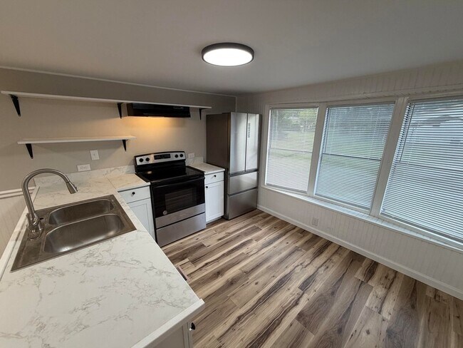 Building Photo - 2682 Stricklands Ln