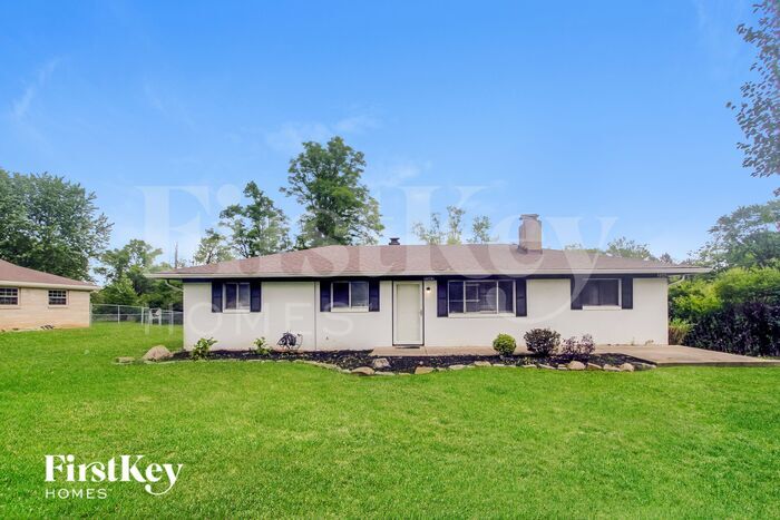 Primary Photo - 3342 Busy Bee Ln