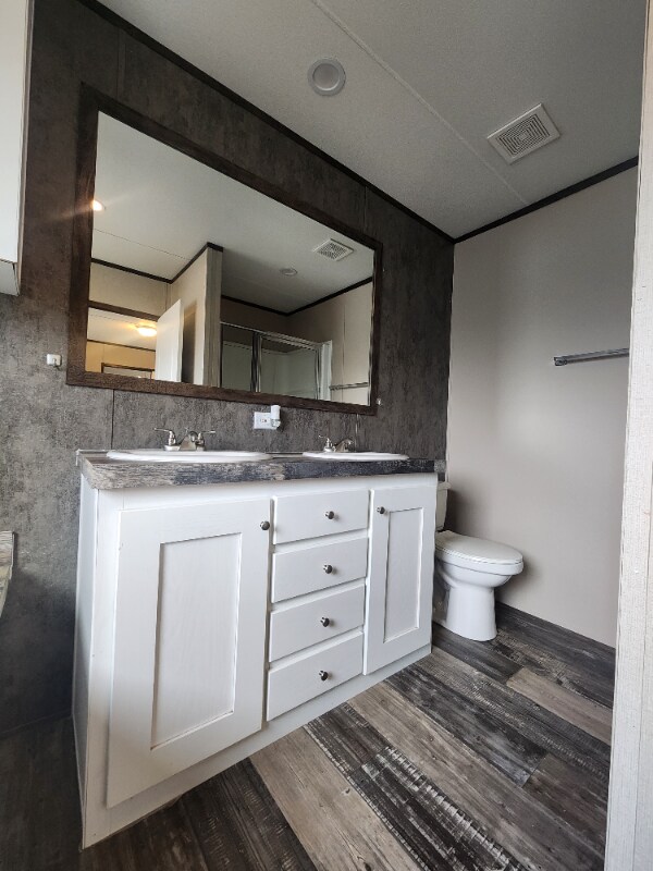 Building Photo - 1269 N Adkins Hill Rd