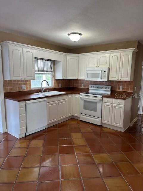 Building Photo - 1569 Cambridge Dr