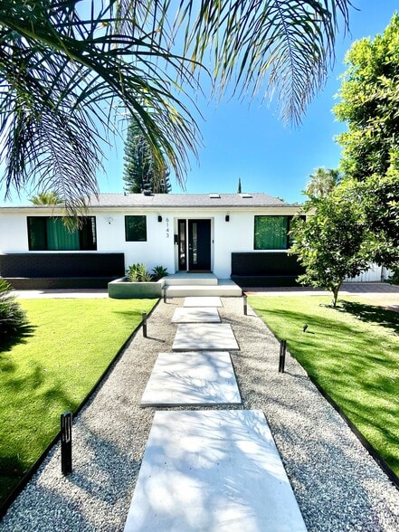 Building Photo - 6143 Carpenter Ave