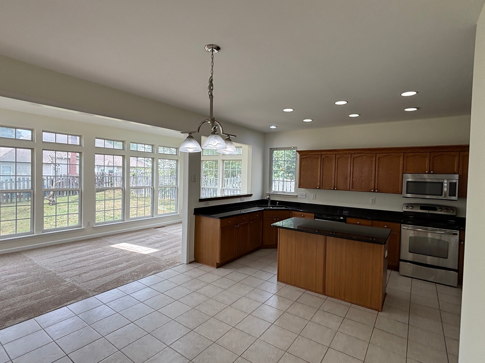 Building Photo - 15938 Wayland Dr