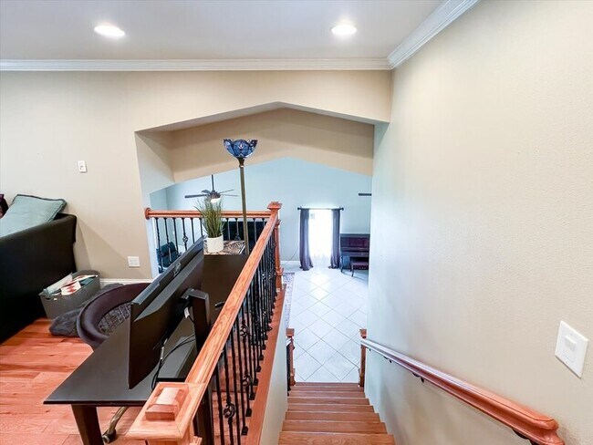 Building Photo - 848 Bucksaw Pl