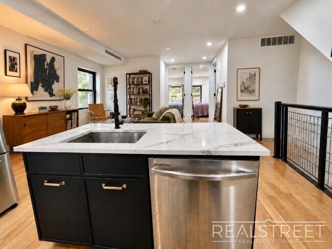 Building Photo - Spacious 3-Bedroom Duplex with Private Outdoor Space in Ocean Hill