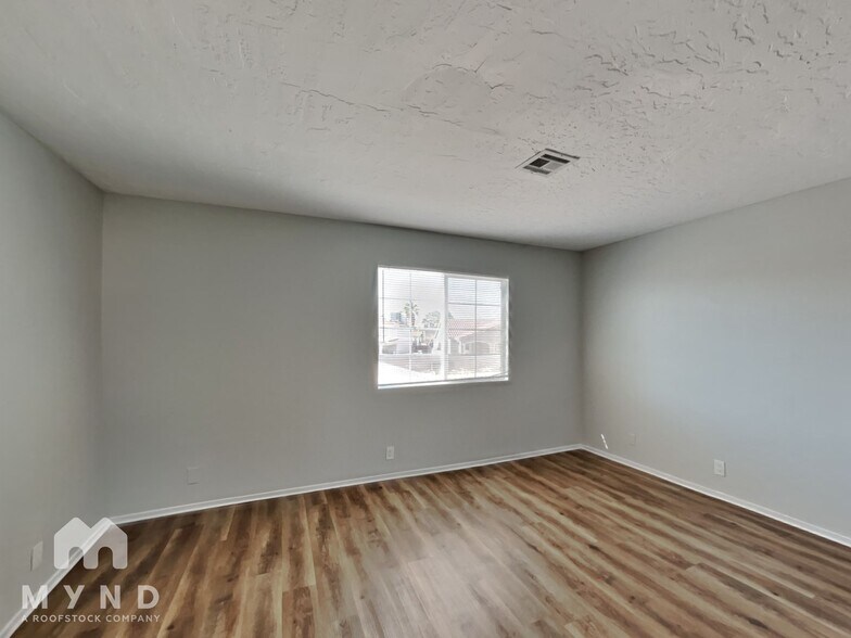 Building Photo - 3997 Timberlodge Ln