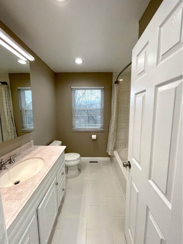 Building Photo - 132 Park Pl