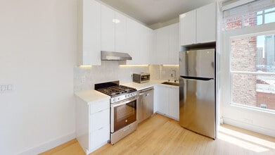 Building Photo - 865 Sutter St