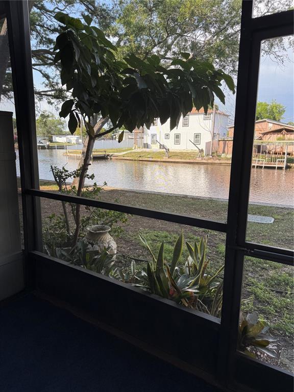 Building Photo - 9209 Tudor Dr