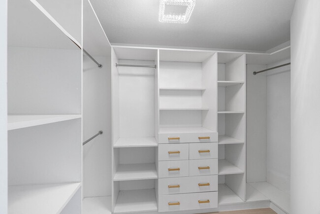 Building Photo - 2412 NW 67th St
