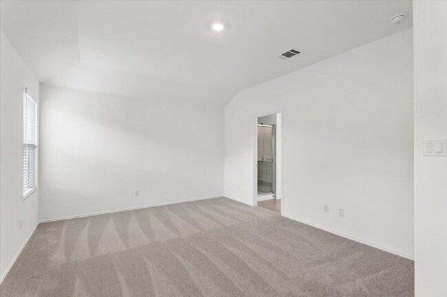 Building Photo - 316 Keefer