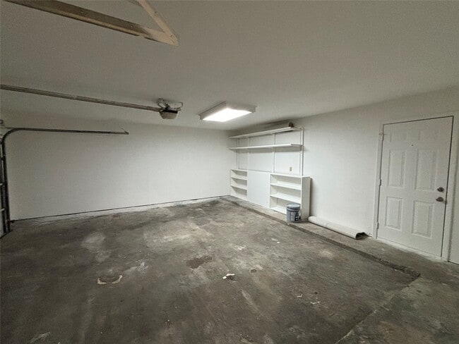 Building Photo - 12614 Campos Dr