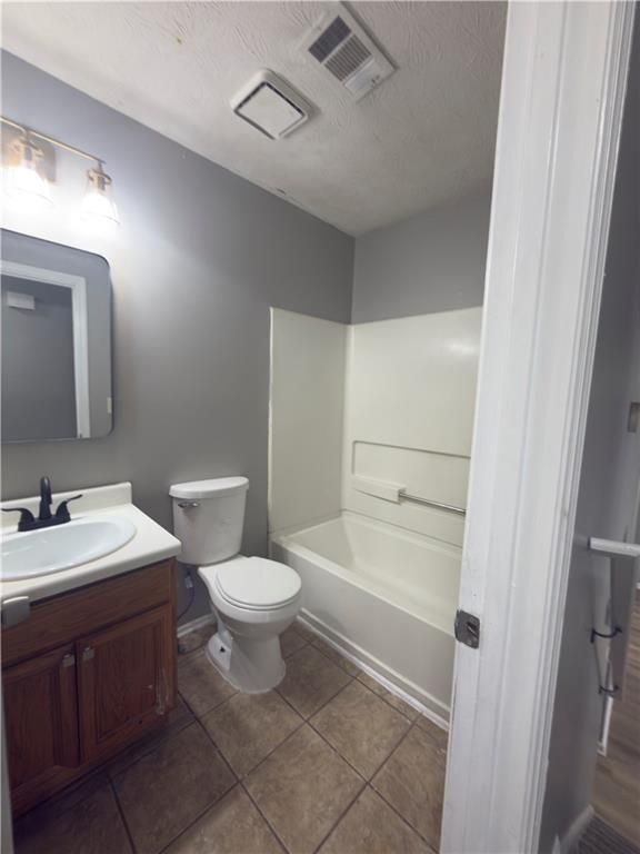 Building Photo - 1579 Picadilly Ct NE