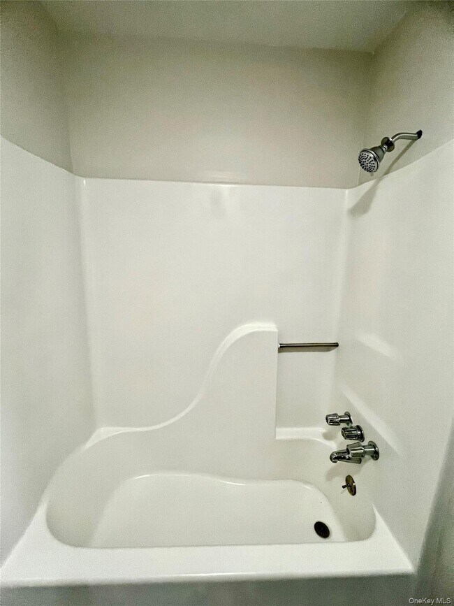 Building Photo - 13-19-19 Cole St