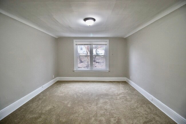 Building Photo - 5444 Black St