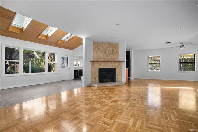 Building Photo - Tucked away behind gorgeous grand gates is this beautifully updated 3 bedroom 2 bath home