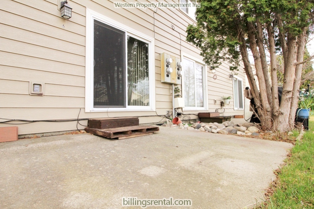 Back Patio - 3321 Central Ave