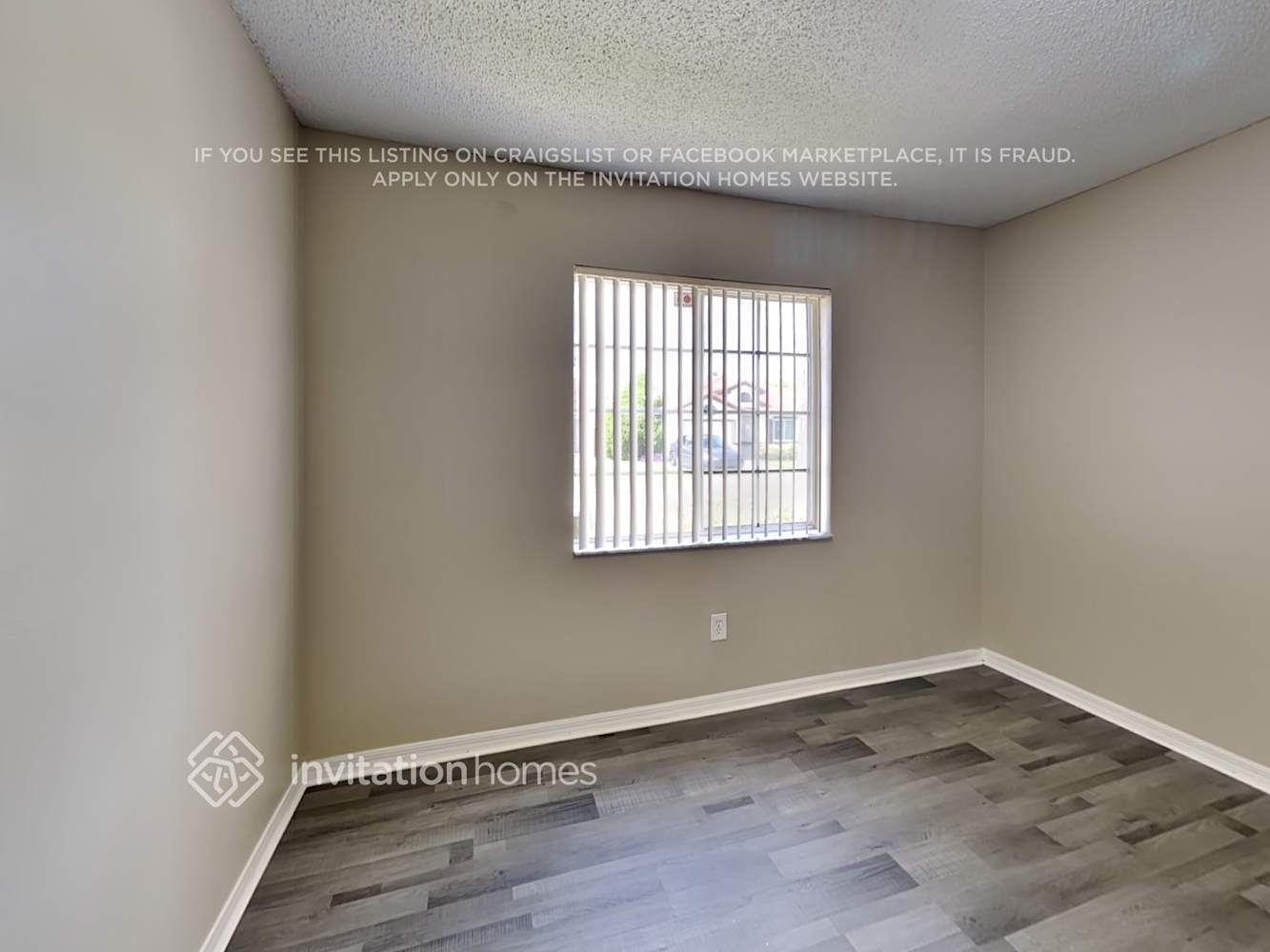 Building Photo - 16028 SW 86th Terrace