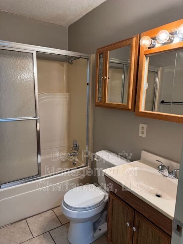 Building Photo - 2187 Dugan St