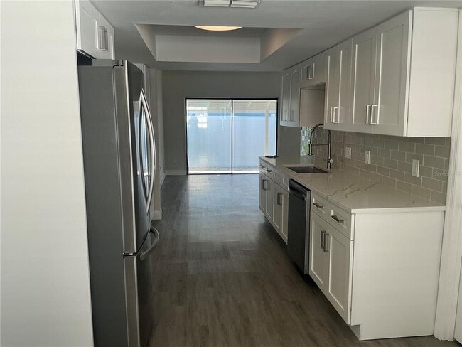 Building Photo - 3177 Whispering Dr S