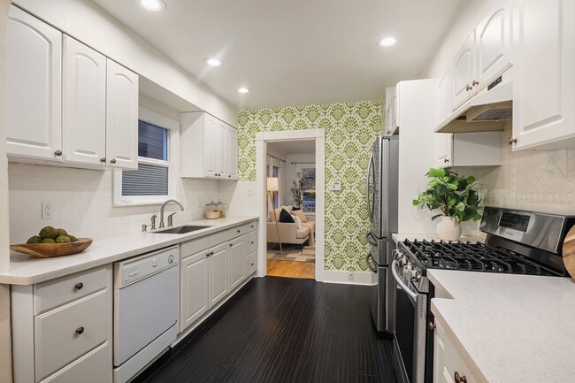 Building Photo - Timeless Elegant 4 Bedroom Craftsman Home ...