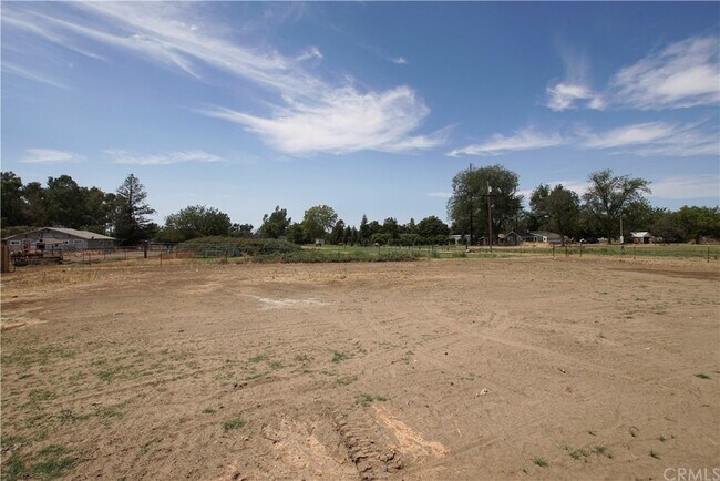 Building Photo - 8435 Buena Vista Ave