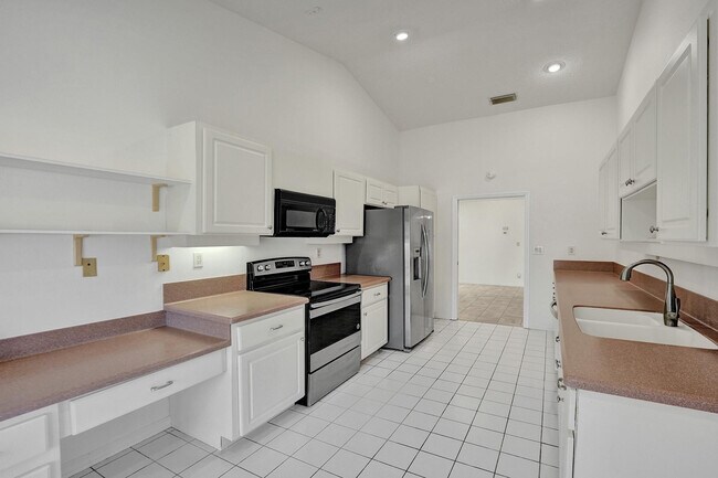 Building Photo - 21349 Placida Terrace