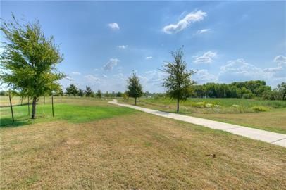 Building Photo - 3600 Cheyenne St