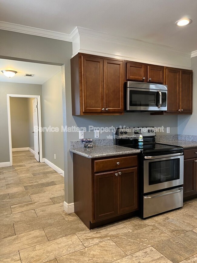 Building Photo - 602 Sawara Cir