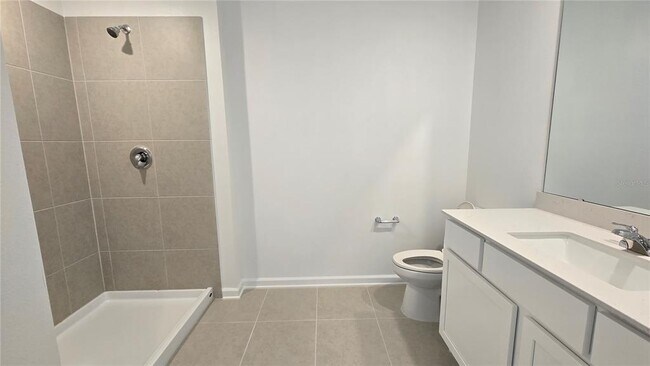 Building Photo - 3363 Alexander Dr