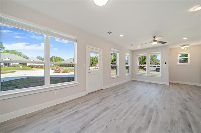 Building Photo - 6506 Park Pl Dr