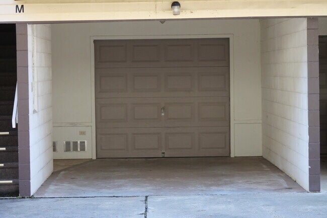 Building Photo - 4638 Pontchartrain Drive