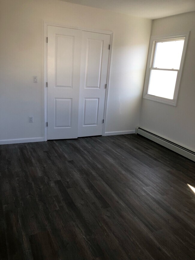 Building Photo - 800 Wolcott Ave