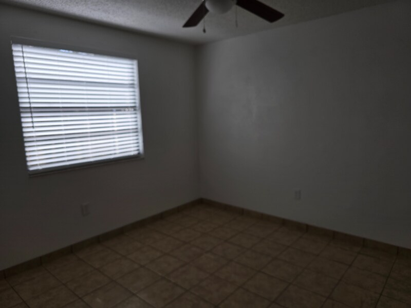 Building Photo - 5912 Orange Grove Ave