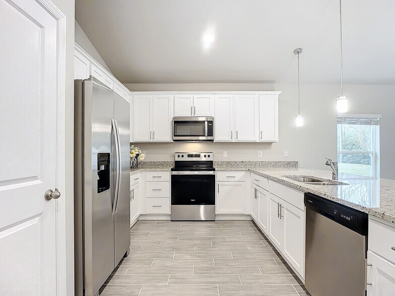 Building Photo - 1 Potwood Pl