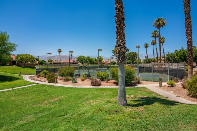Building Photo - 41612 Aventine Ct
