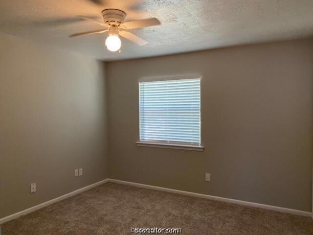 Building Photo - 1401 Airline Dr