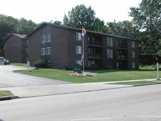 Interior Photo - Aljer Manor Apartments