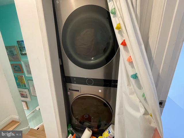 Building Photo - 1322 Ridge Pl SE