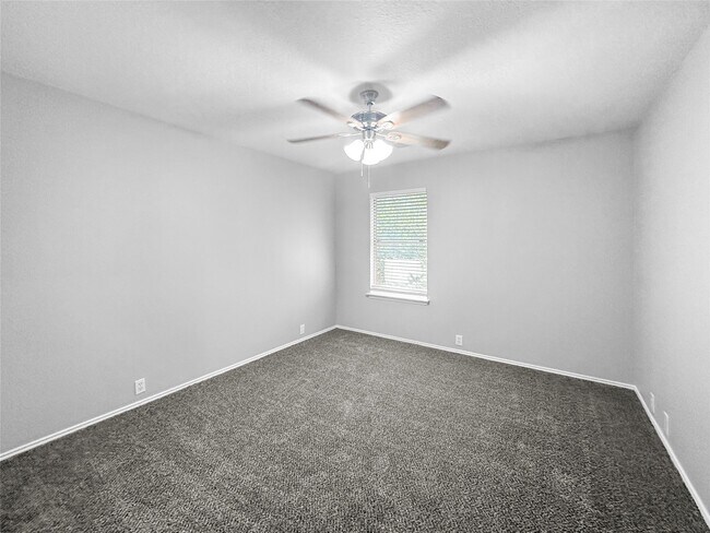 Building Photo - 19227 Indian Stone Ln