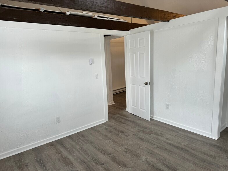 Bedroom - 56 Spring St