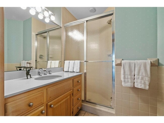 Building Photo - 3942 Enchanted Ln