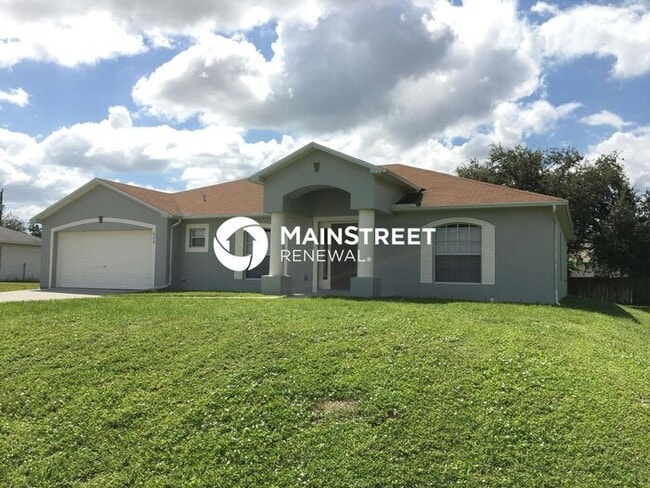 Building Photo - 3 Bedroom Pet-Friendly Home in Cape Coral, FL with Main Street Renewal
