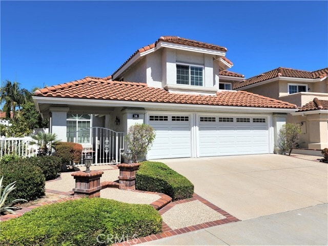 Building Photo - 14 Andalucia