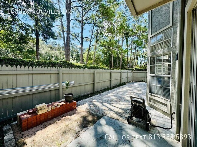Building Photo - 14002 Trouville Dr